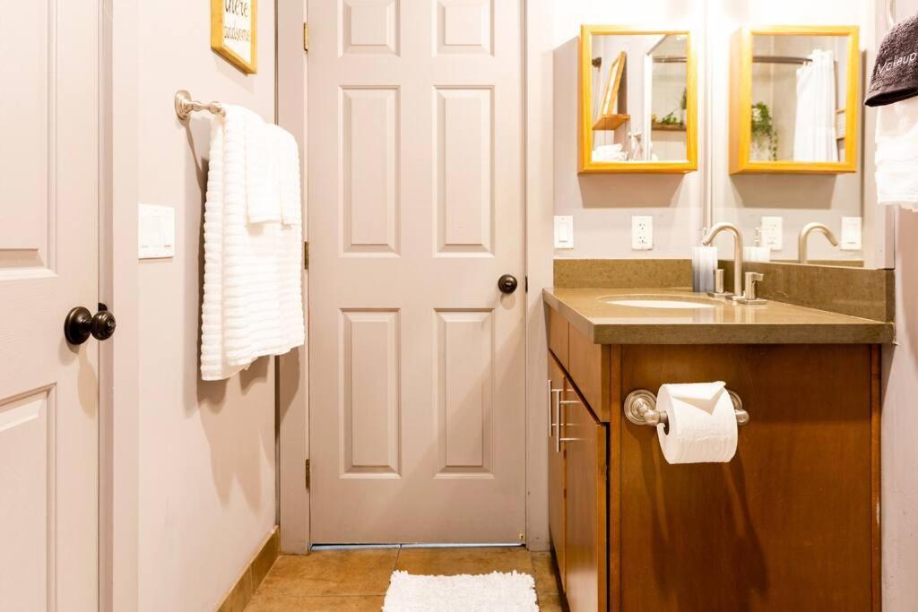 טוסון 2Br Home W Parking Downtown Charm In Full Bloom! מראה חיצוני תמונה